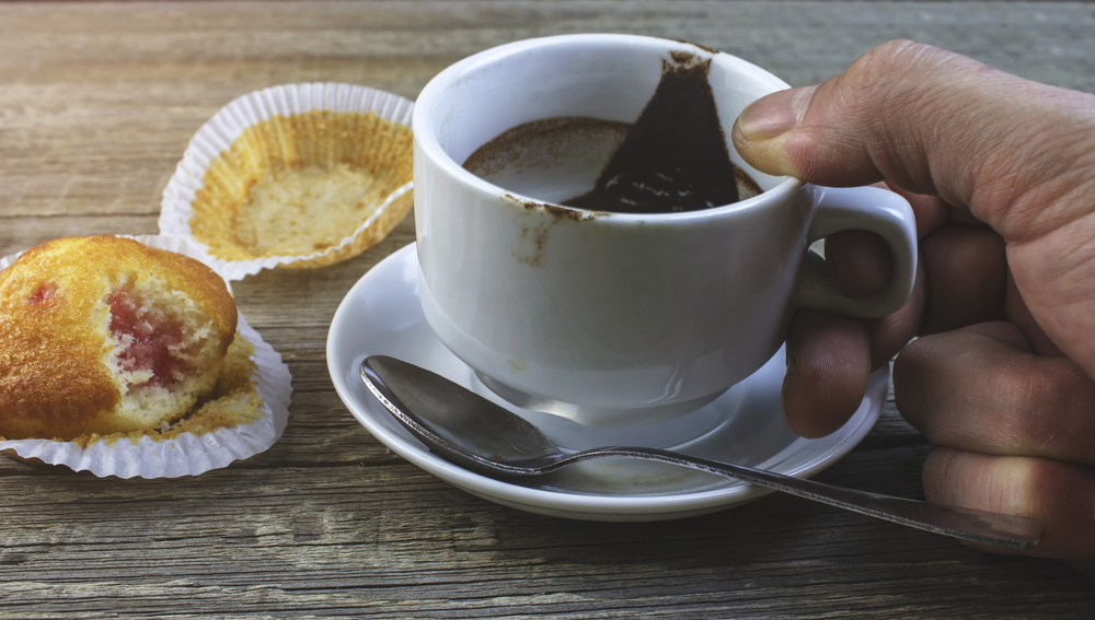 Czar Świtu : Odkrywamy Sekrety Kawy – Od Nasadzenia przez Palarnię aż po Twoją Filiżankę Pełną Smaku.