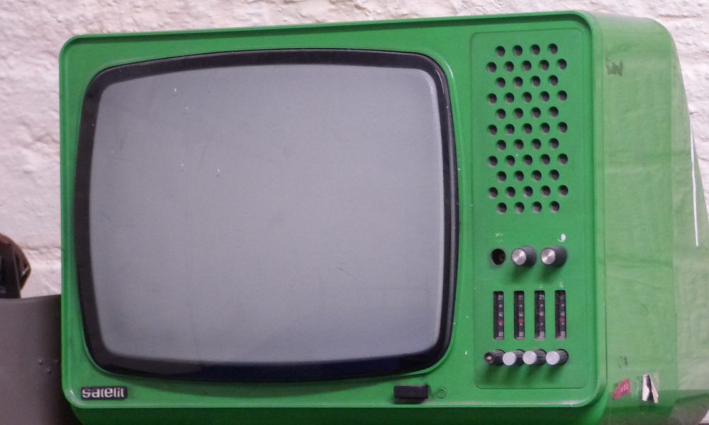 We współczesnych czasach szczególnie co niemiara osób przeznacza swój wolny czas przed telewizorem